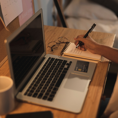 Cursos online gratuitos para começar hoje